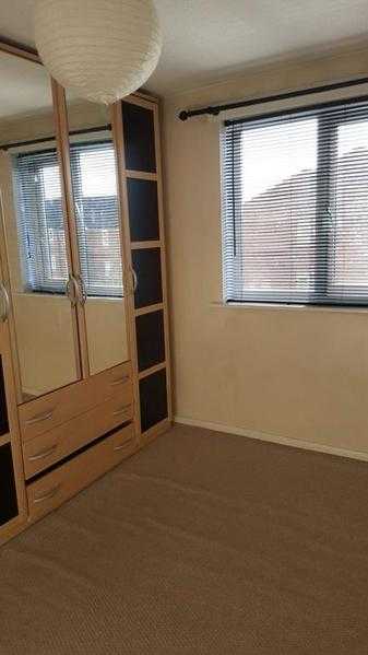 3 BEDROOMS FLAT ON THE FIRST FLOOR IN ENFIELD