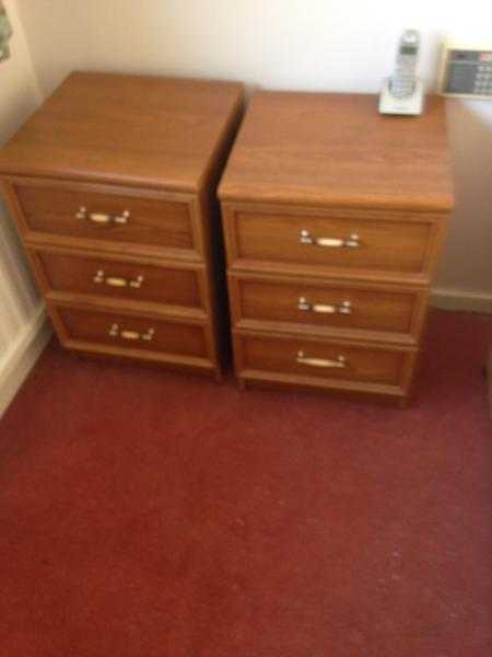 3 No matching bedside cabinets