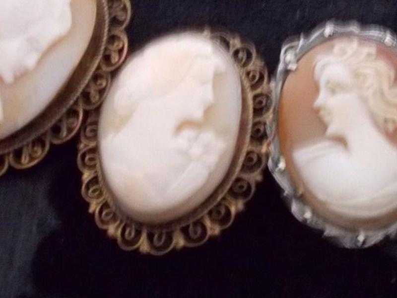 3 old vintage cameo brooches