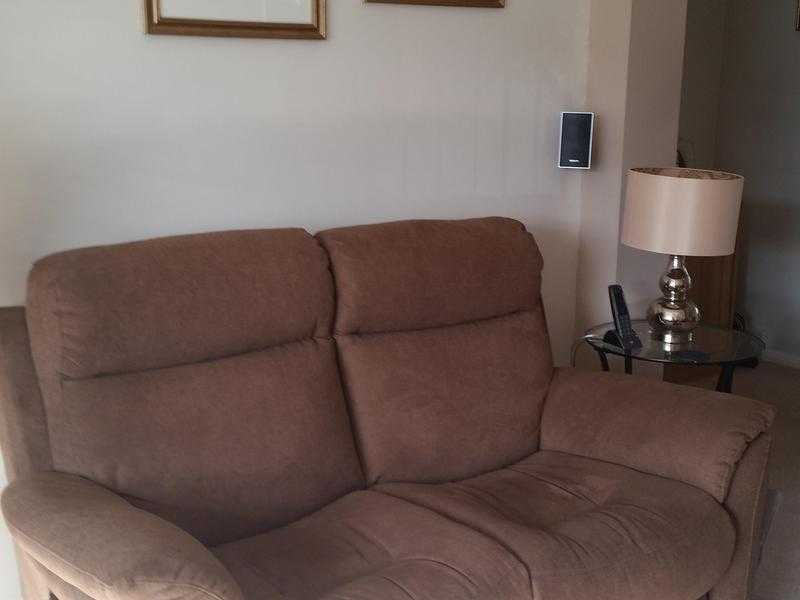 3 pce recliner suite