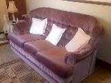 3 piece dusky pink suite (can arrange transport)