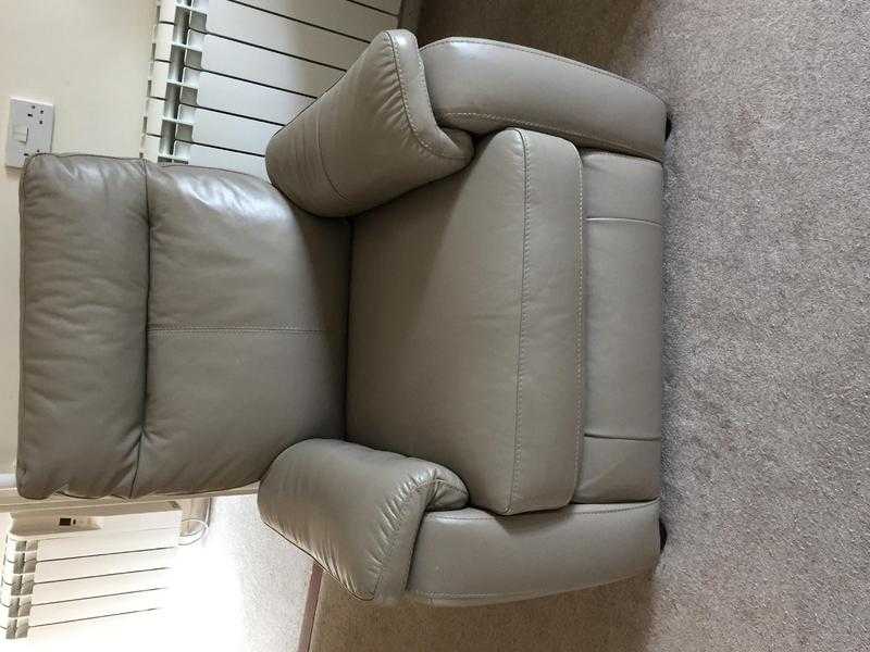 3 Piece Leather Suite Taupe Colour inc one electric recliner chair