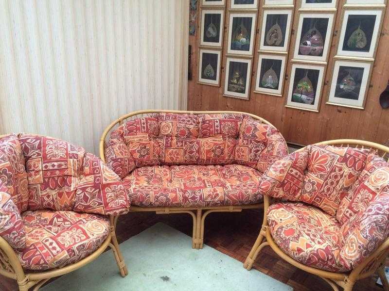 3 piece wicker conservatory furniture with cushions