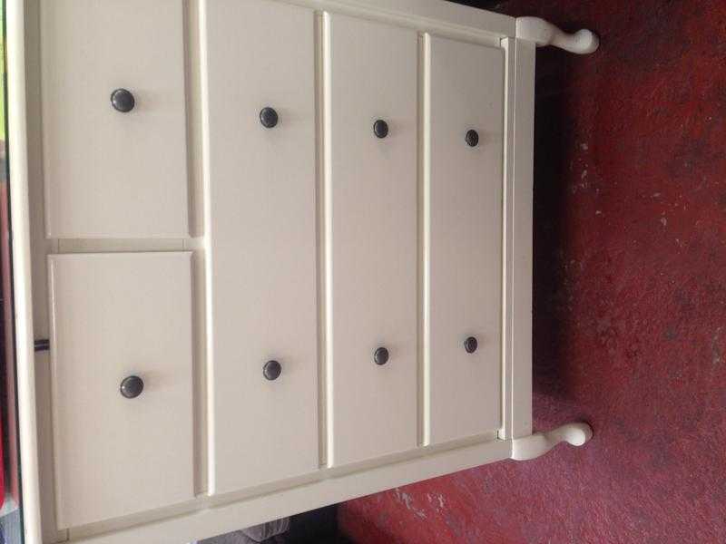 3 PLUS 2 DRAWER CHEST IN IVORY COLOUR DELIVERY AVAILABLE