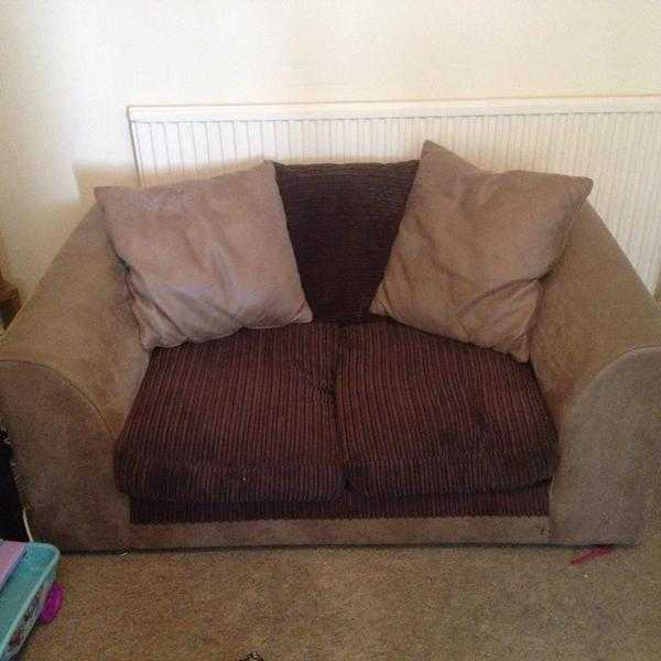 3 seater amp 2 seater brown and beige sofa