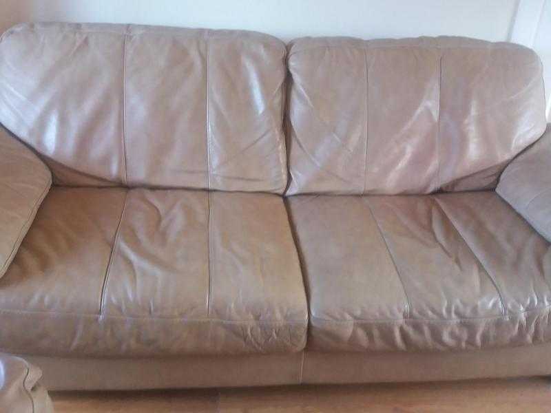 3 Seater and 2 seater Leather Suite