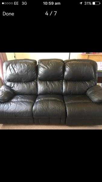 3 seater black recliner sofa