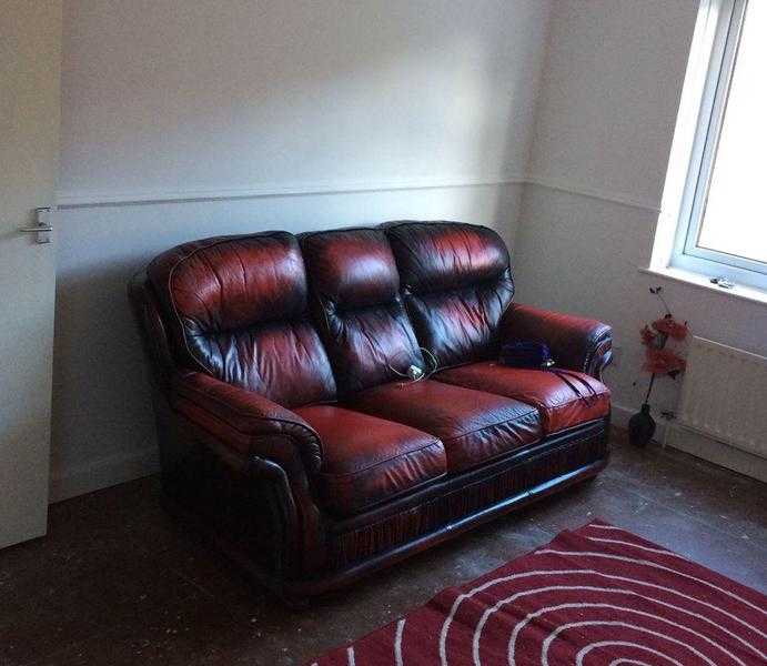 3 seater chair