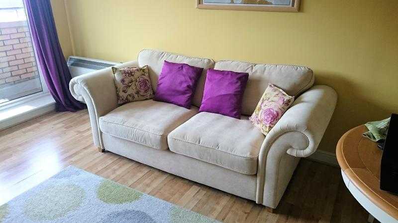 3 Seater DFS Deluxe Sofa Bed, In an Excellent Condition