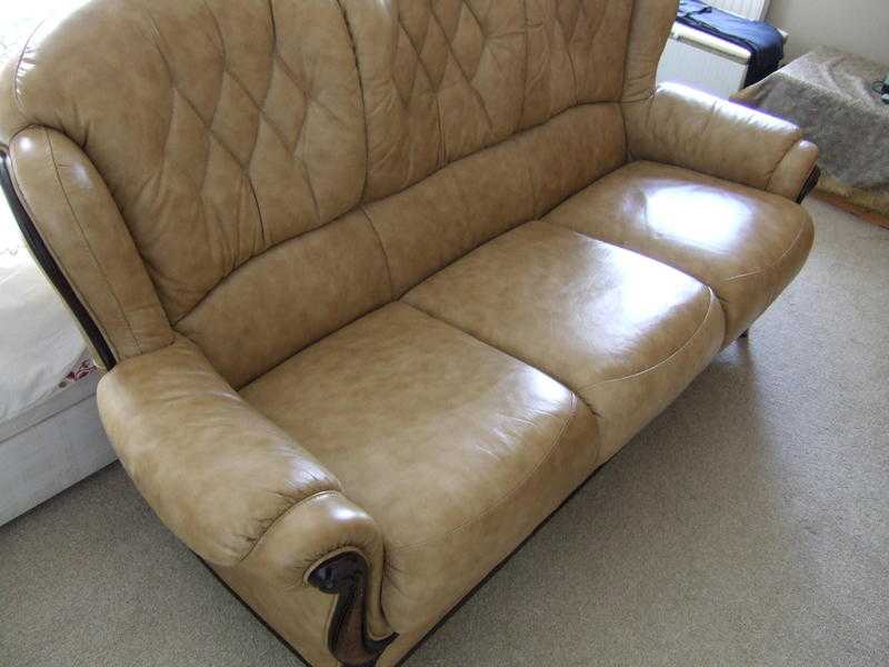 3 Seater Leather Settee