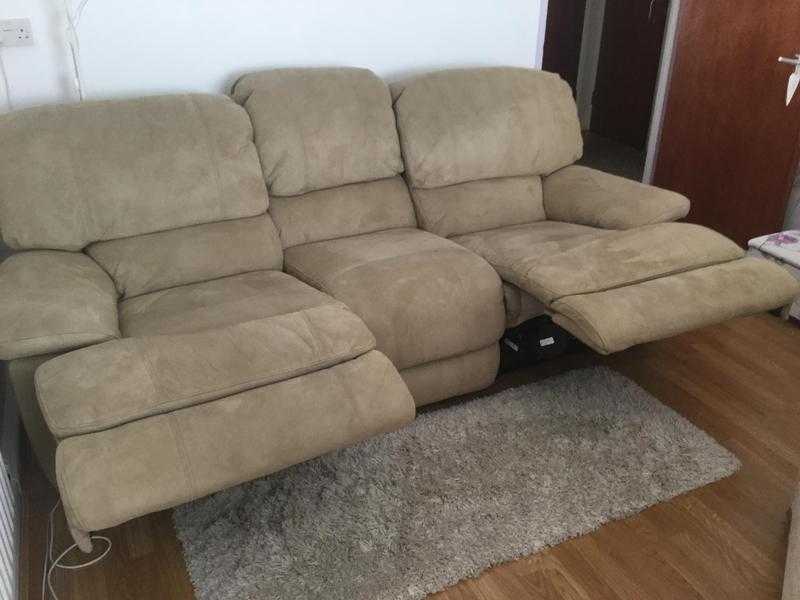 3 seater recliner sofa