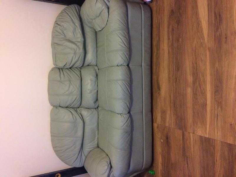 3 seater sofa FREE buyer must collect