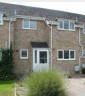 3 spacious double bedroom house to let