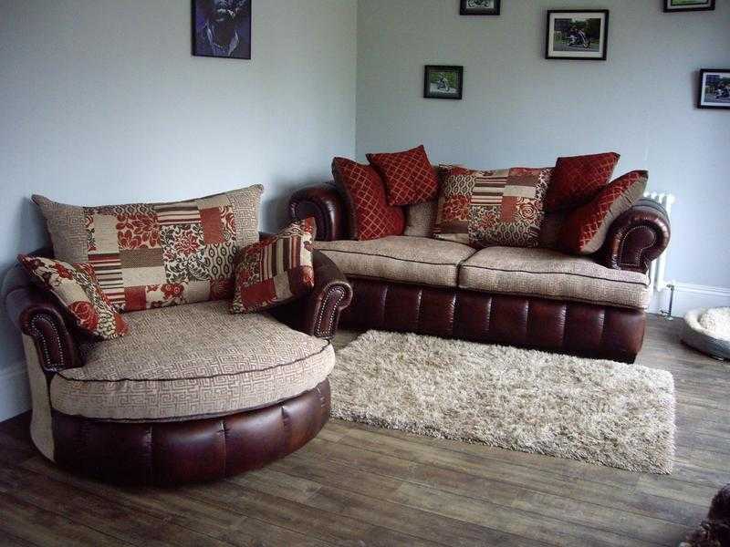 3 three seater settee and large cuddle chair