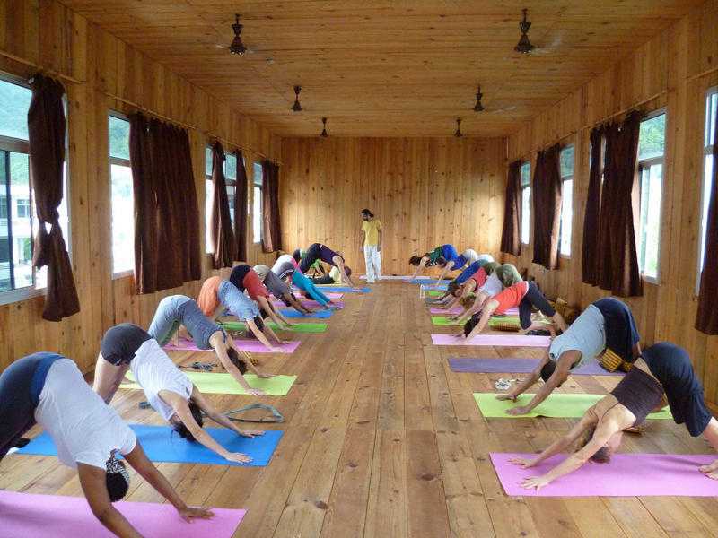 300 hour yoga teacher training course in rishikesh, India