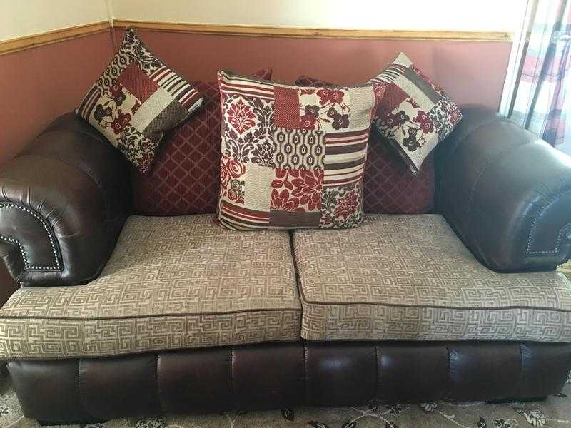 32 Chesterfield sofa for sale