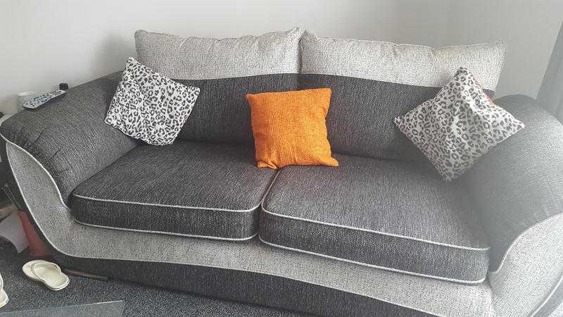 32 seater sofas for sale