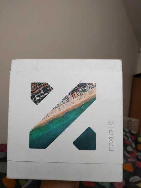 32GB as new, Nexus 5X