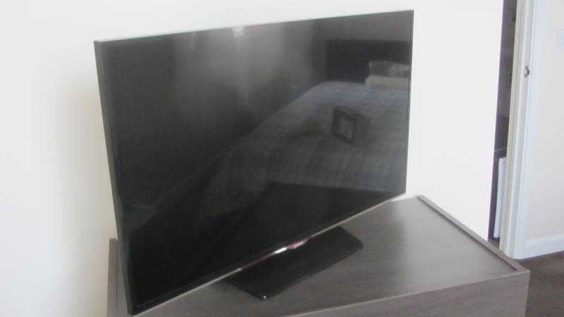 32quot Samsung L E D Smart TV    80