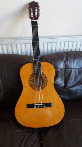 34 size Acoustic Guitar