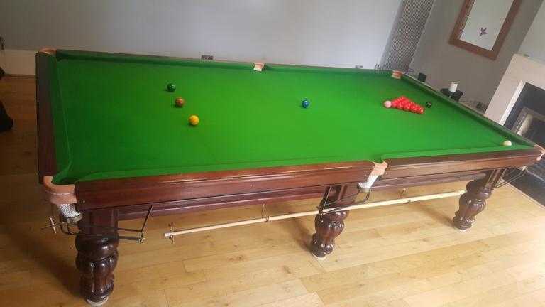 34 Size second hand (one year old) Snooker Table