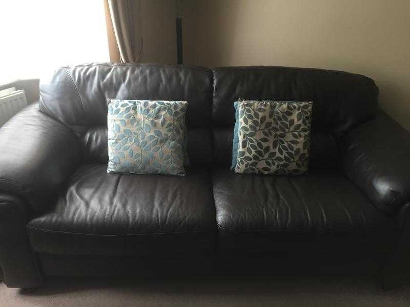 3amp2 seater brown leather sofa