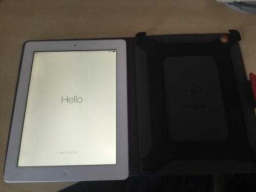 3rd Gen iPad, 16GB White, in perfect condition