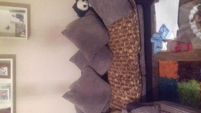 3seater and 2 seater sofa