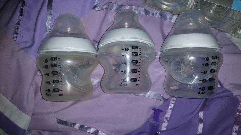 3x 150ml Tommee Tippee Bottles with teats and lids