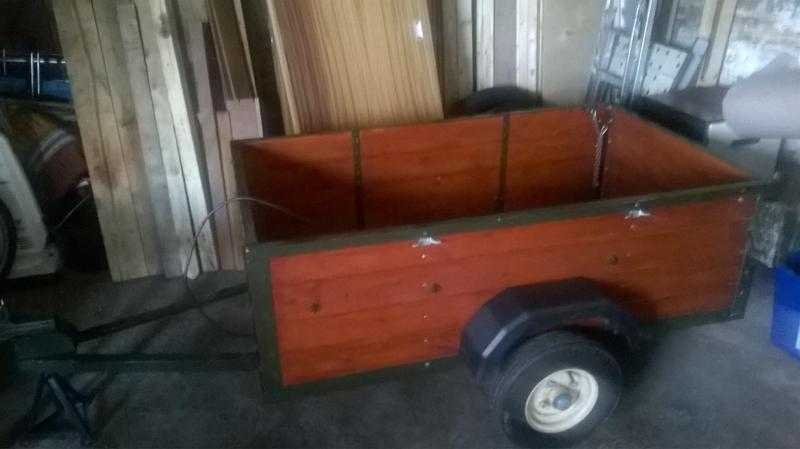 3x5 trailer like new 160