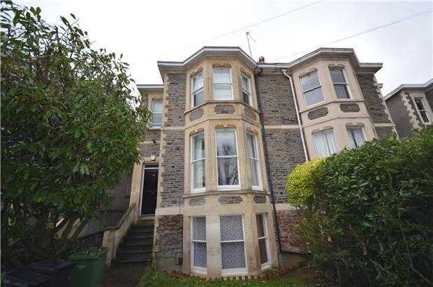 4 bedroom flat in Redland