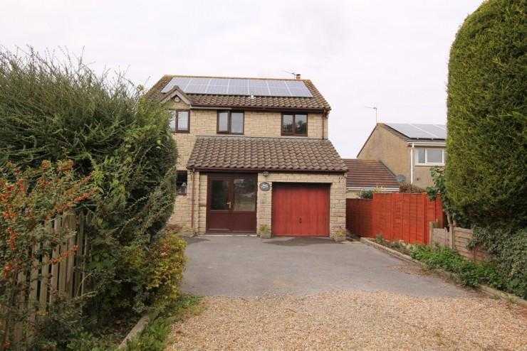 4 bedroom house in Bath