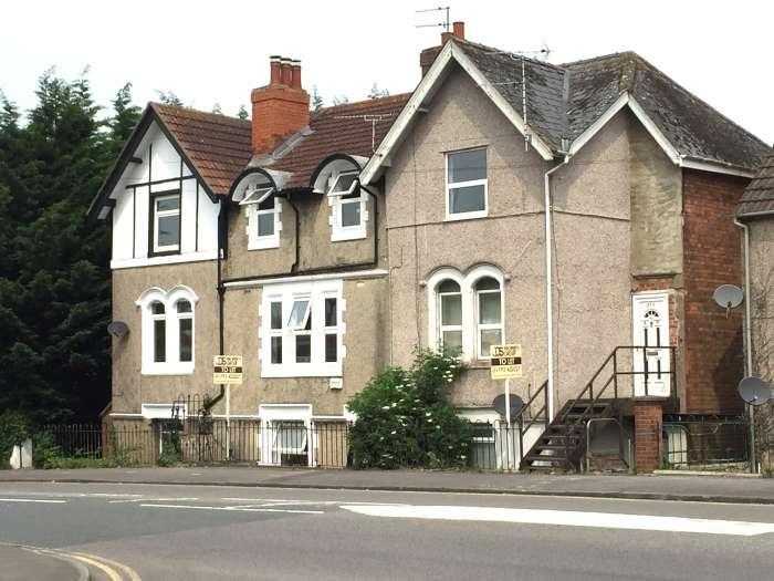 4 bedroom house in Swindon