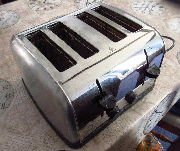 4 SLICE TOASTER