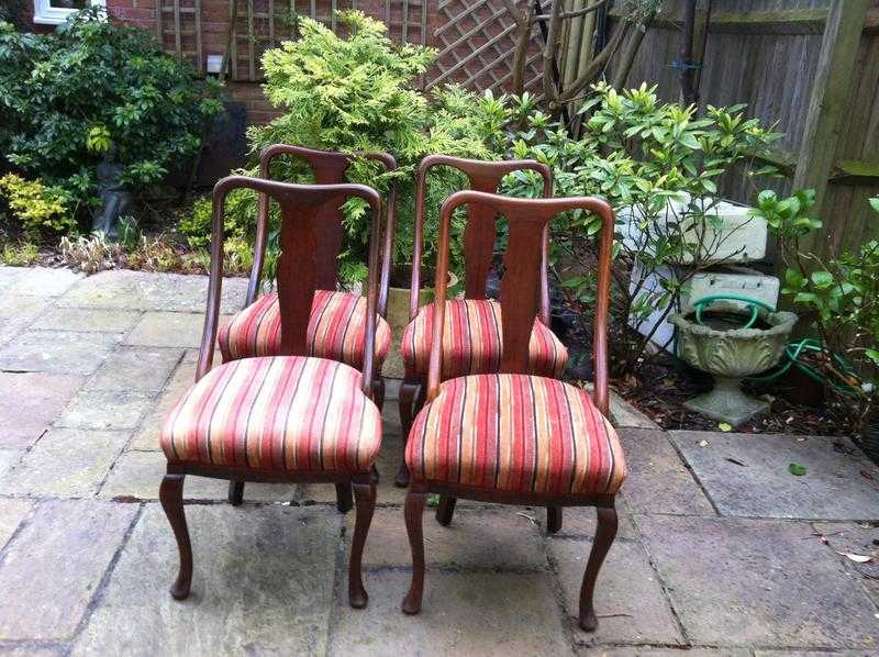 4 VINTAGE SOLID MAHOGANY DINING CHAIRS