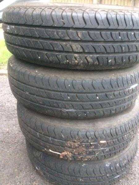 4 x Tyres