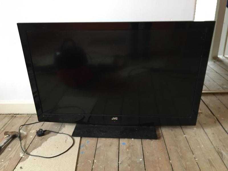 42 jvc flat screen TV with remote perfect working order