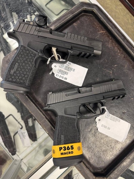 Rifles,Glocks, Handgun, Revolvers, Pistols, AK 47, Ammo