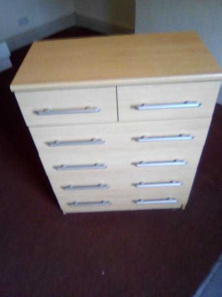 4amp2 chest of draws