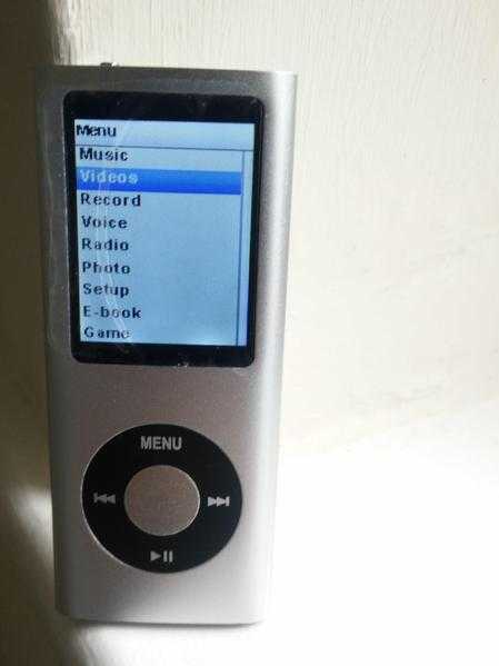 4th Gen 16GB MP3  MP4 Player