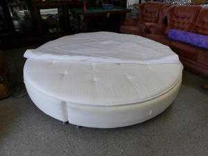 5 ft bed for sale railed