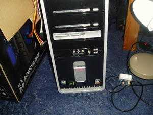 5 old desktop computers untested but assumed working for parts