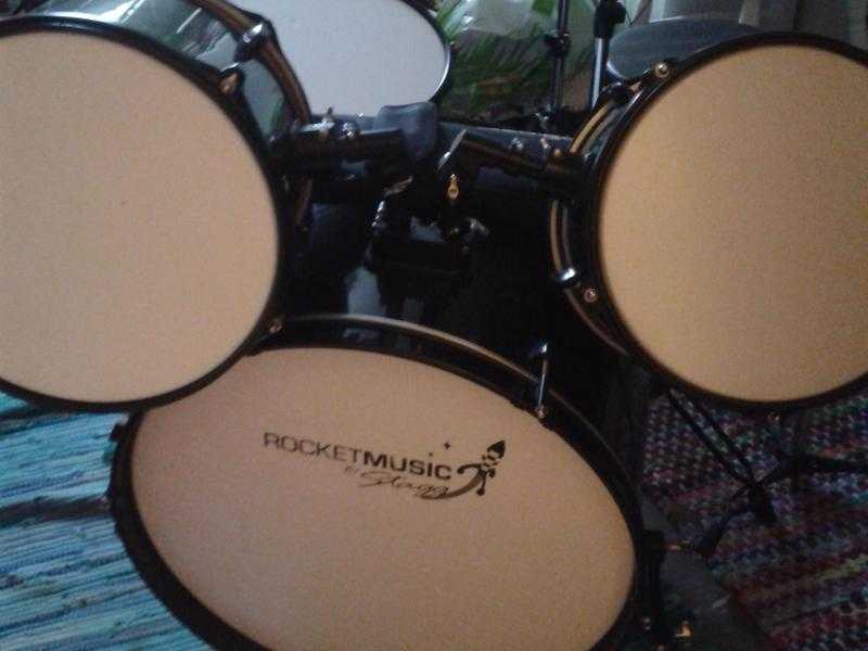 5 Piece Drum Kit STAGG