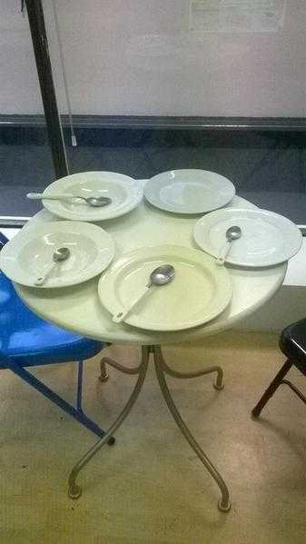 5 plates