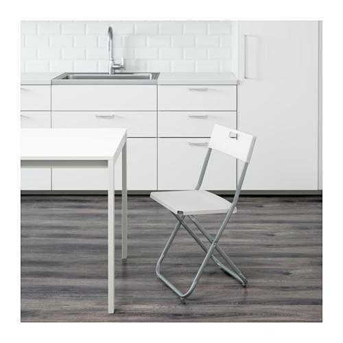 5 white folding chairs (25 for all)