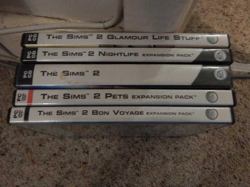 5 X THE SIMS 2  PC GAMES