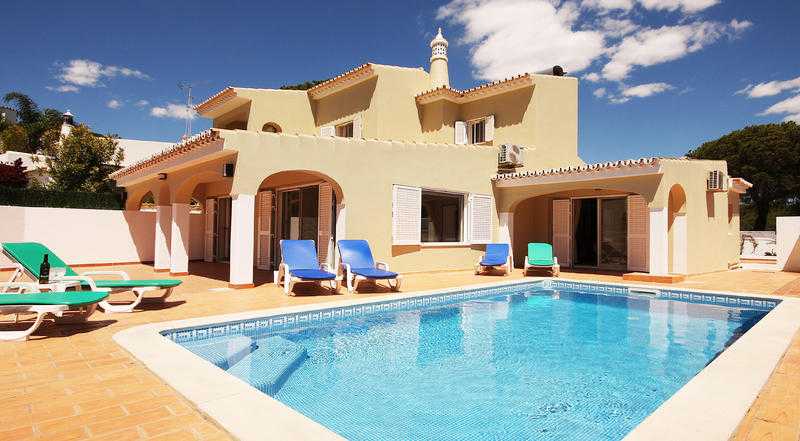 6 bed holiday villa in golden triangle Algarve, Portugal