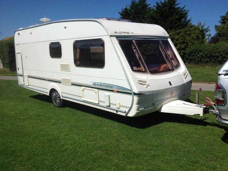 6 BERTH ABBEY AVENTURA 330