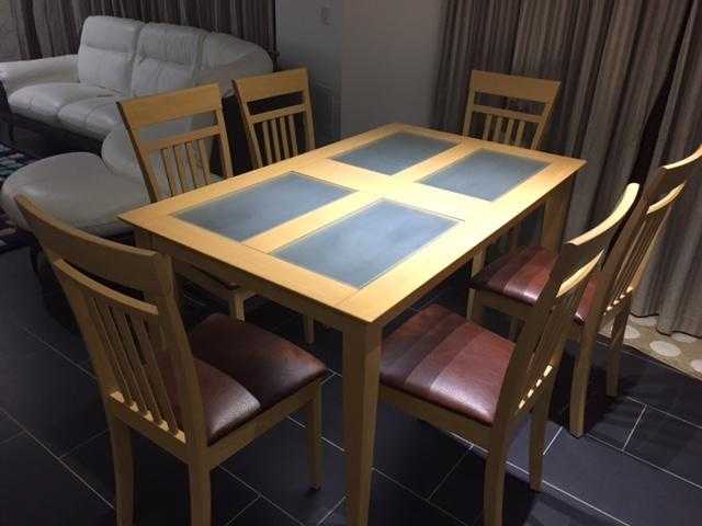 6 CHAIR WOODEN DINING TABLE