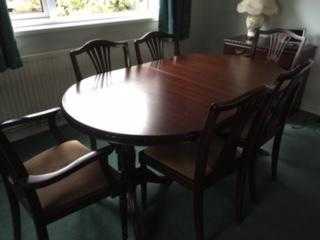 6 Seater Dining table